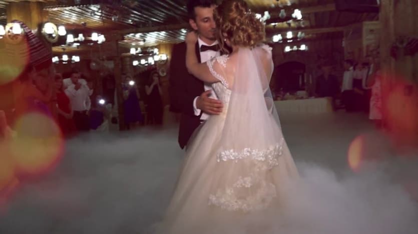 Popasul Casa Romaneasca - locatie pentru nunti in Călimănești, Vâlcea