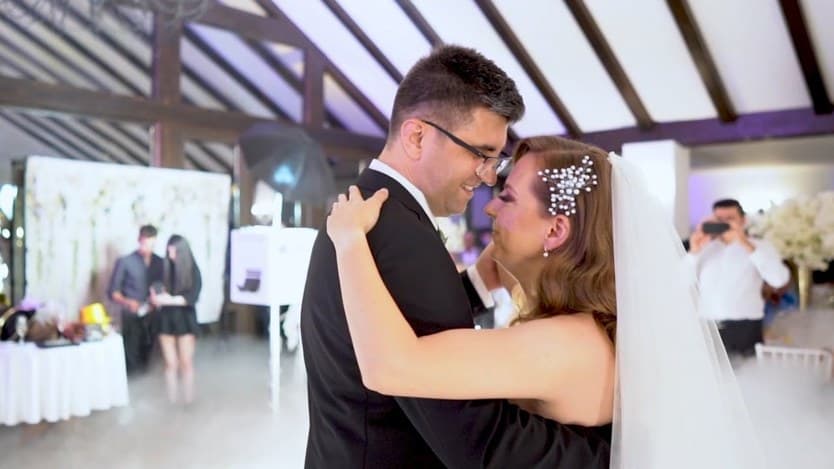 Videoclip de RA Foto Studio la Bellaria