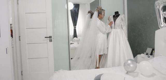 Videoclip de  Cristian Drăgulescu  la Hotel Sunny Hill