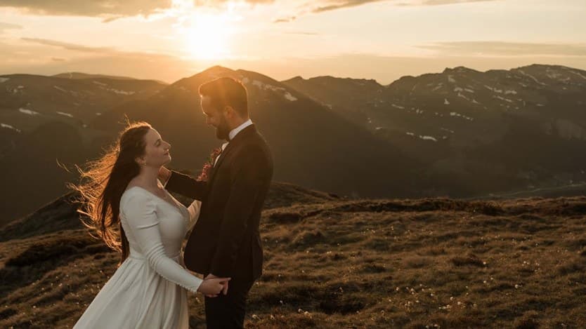 Platoul Bucegi - locatie pentru nunti in Dâmbovița