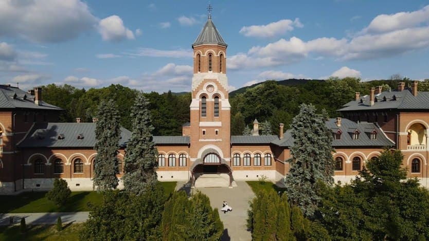 Videoclip de Videografescu la Casa Lazaroiu