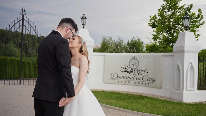 Videoclip de Videografescu la Domeniul Cu Ciresi