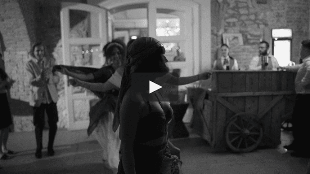 Mihaela si Charley - Fotografii de ThirstyForFrame