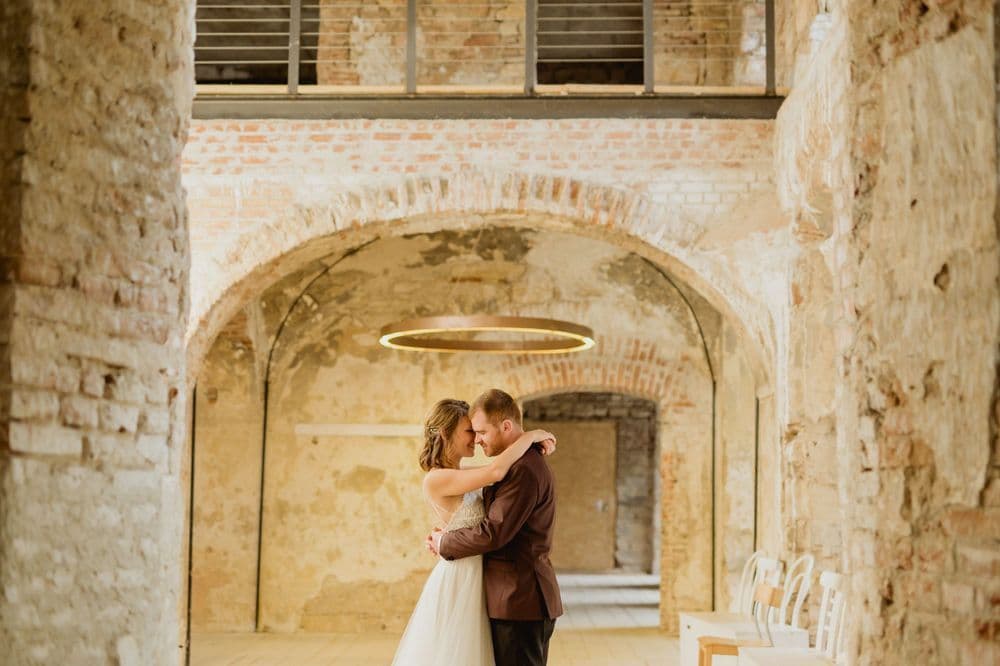 Eszter &amp; Levi - Fotografii de VELLUM by Anita Jambor