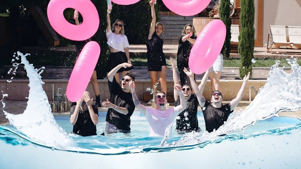 Victoria &amp; Alexandru - Fotografii de Victor Mihaescu