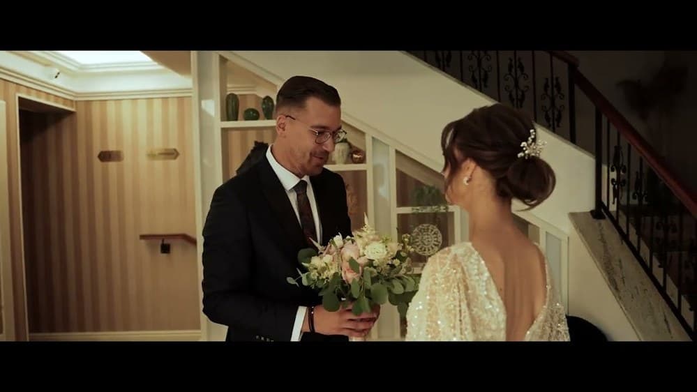 D E L I A + R A R E S - Fotografii de PARIS FILMS