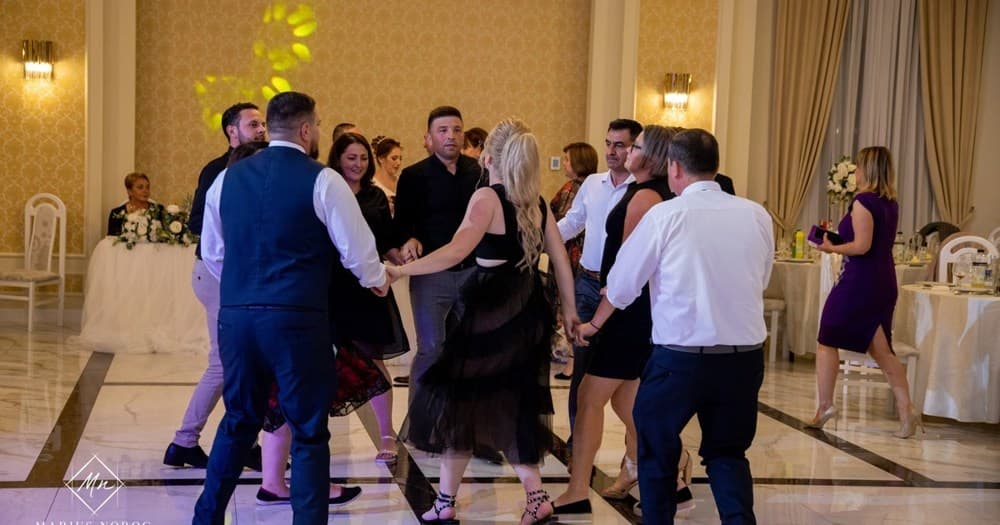 Mihaela &amp; Claudiu - Fotografii de Marius Noroc