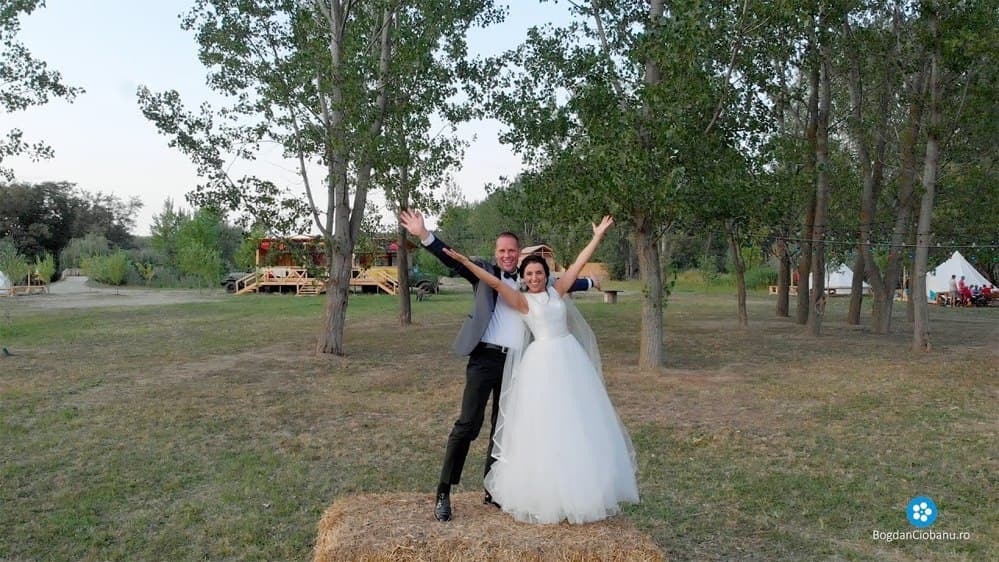 Mădălina &amp; Sebastian - Fotografii de Bogdan Ciobanu