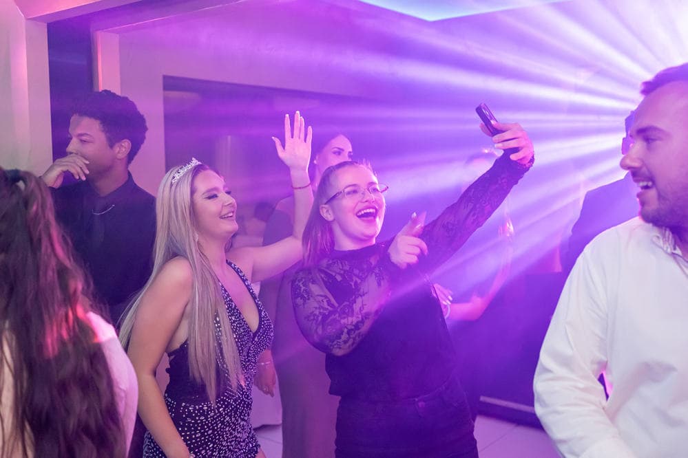 Vanessa - Fotografii de Bob Adrian