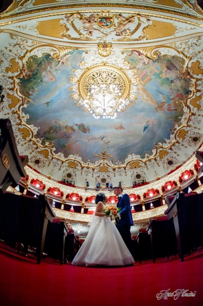 Ioana &amp; Ovidiu - Fotografii de ArtaFilmării