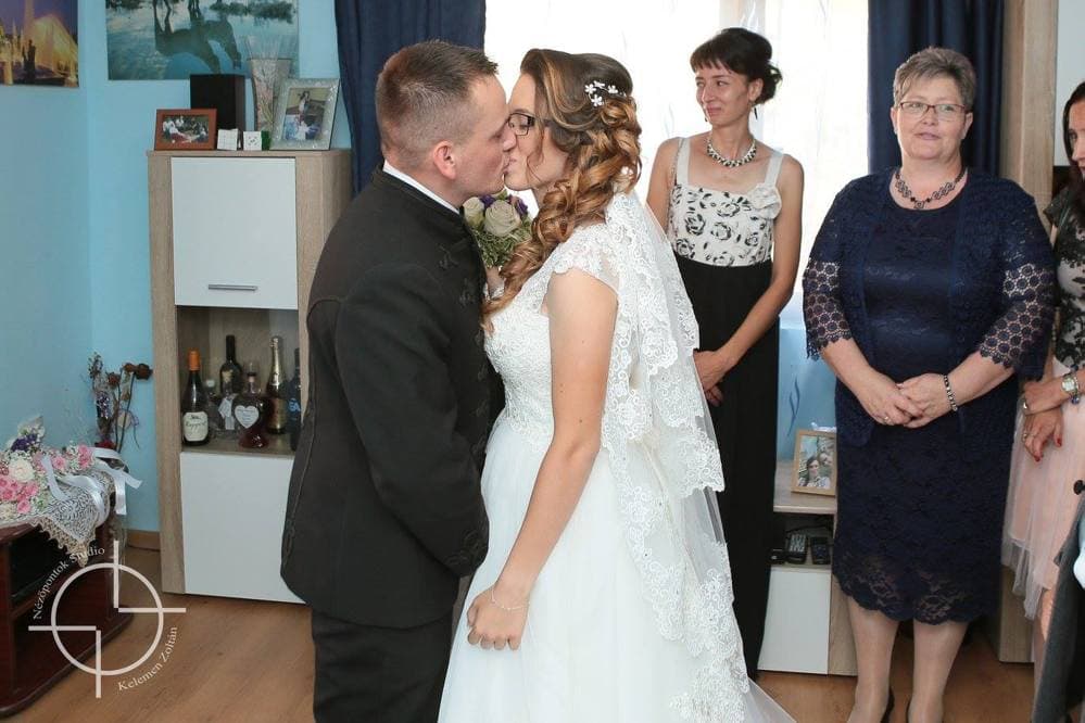 Norbi &amp; Edera - Fotografii de Kelemen Zoltan (Wedding Joy)