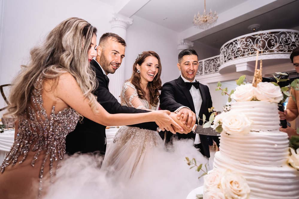 Madalina si Mihai - Fotografii de Studio Pozici