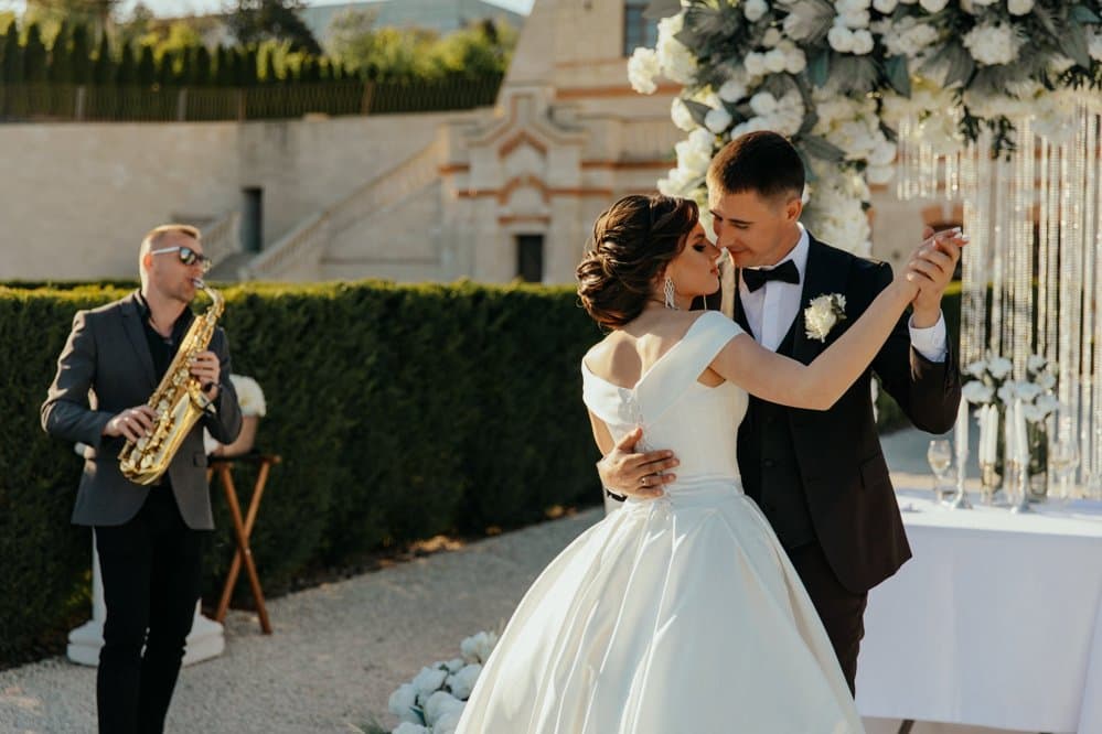 Mihai+Angela  - Fotografii de Cristalstudio