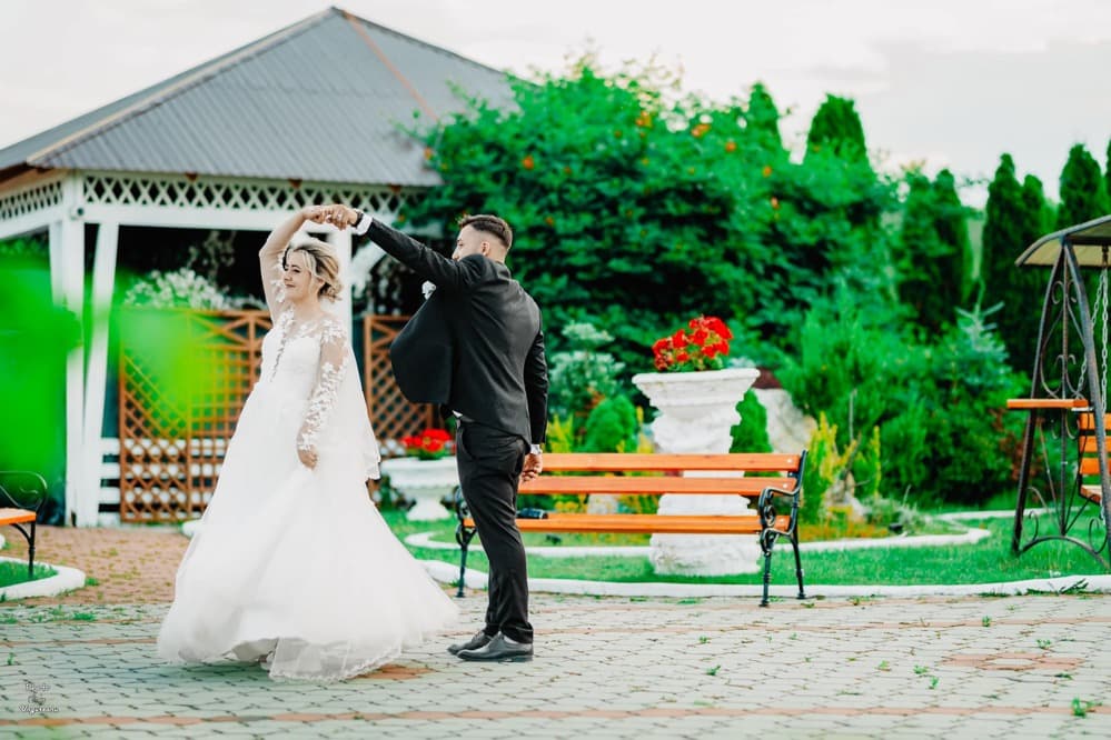 Valentin si Bianca - Fotografii de Ungureanu Mystic Photography