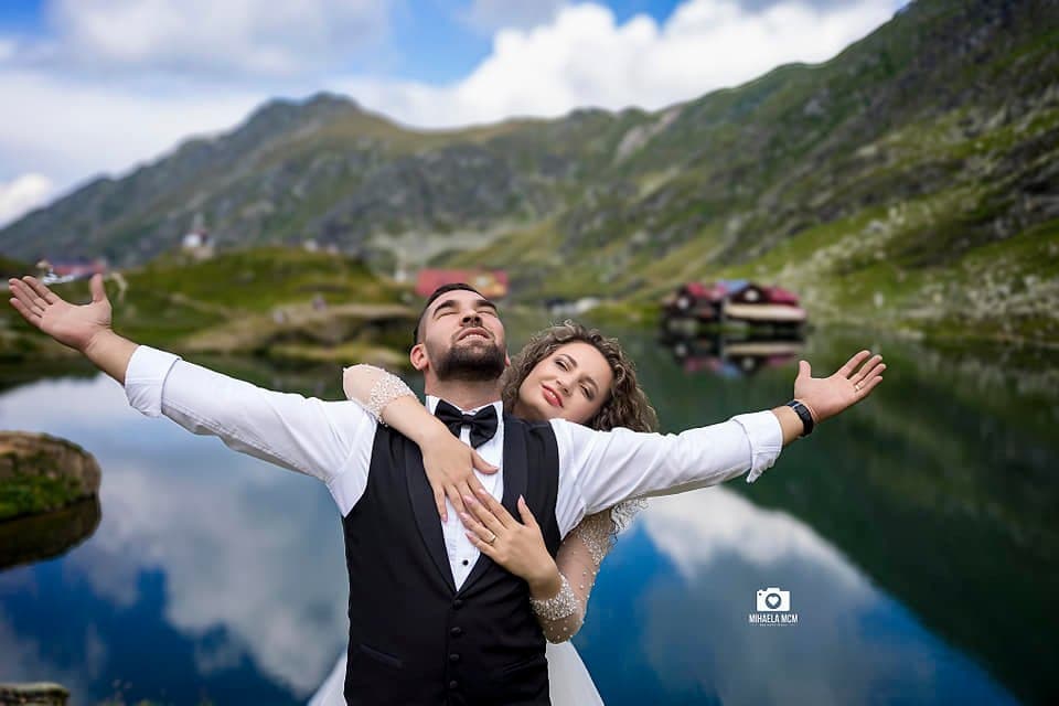 ROXANA&amp;GABI - Fotografii de MCM HAPPY Studio