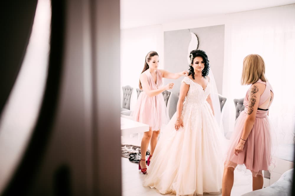 Alina &amp; Cosmin - Fotografii de Andrei Chirica - Raian Fine Arts