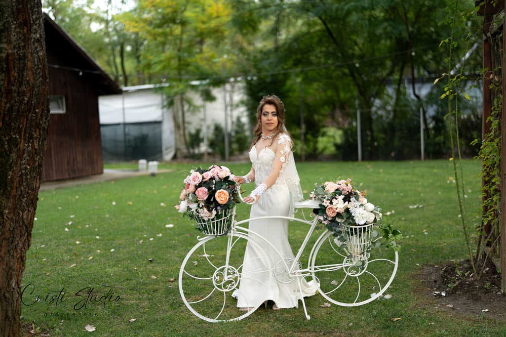 Elena &amp; Bogdan - Fotografii de Crististudio