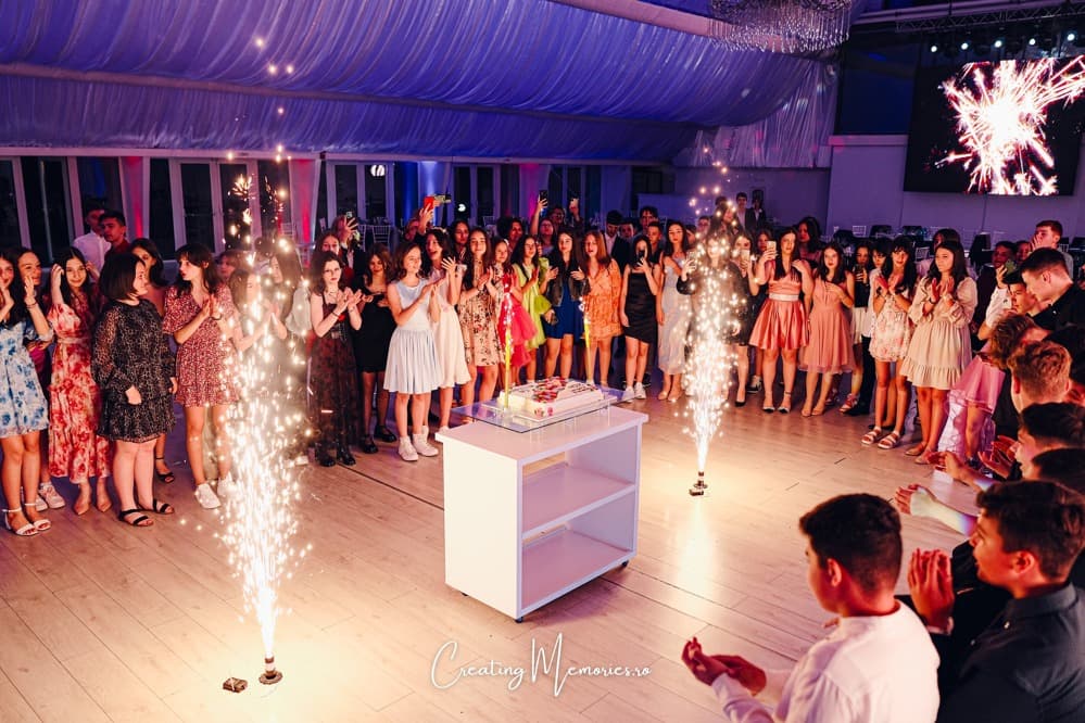 Carnavalul florilor CNAIC Focsani - Fotografii de Raul Necula (R&amp;R Creating Memories)