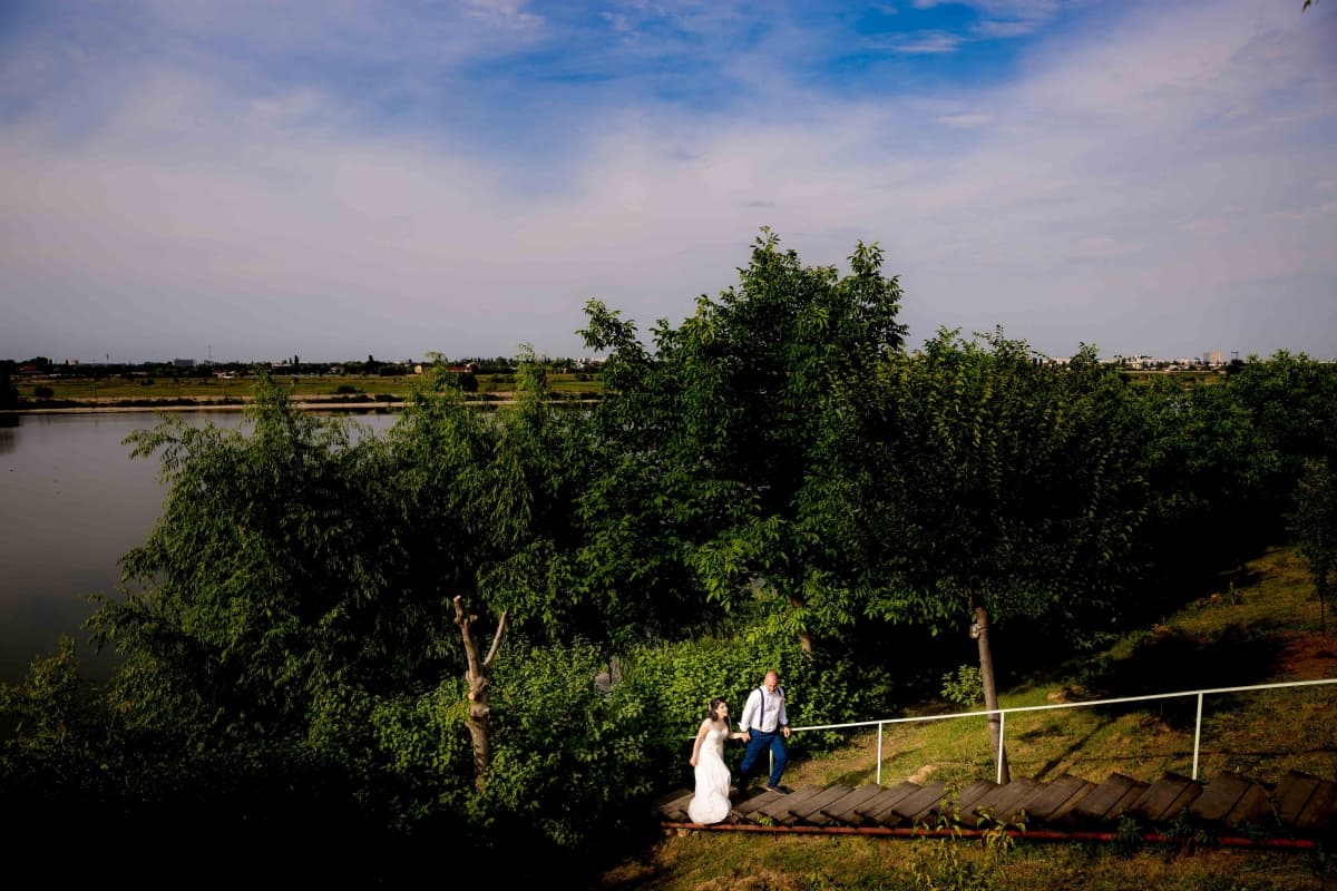 Gradina cu licurici - locatie pentru nunti in Roșu, Ilfov