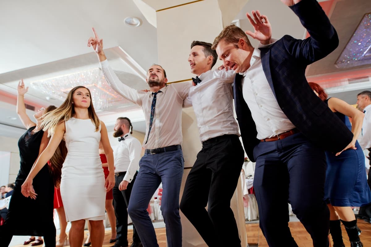 Fotografie de Fearless Weddings la Sky Grand Ballroom