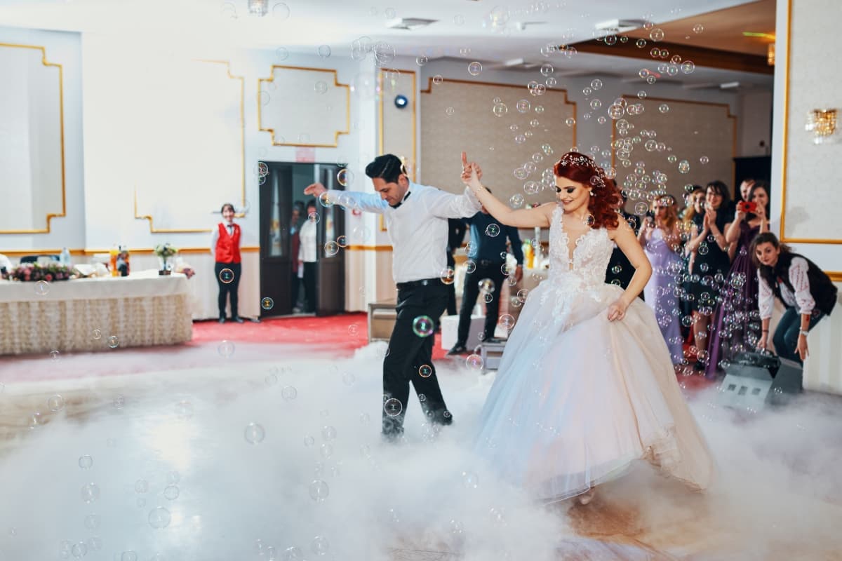 Fotografie de Fearless Weddings la Ballroom Maneciu