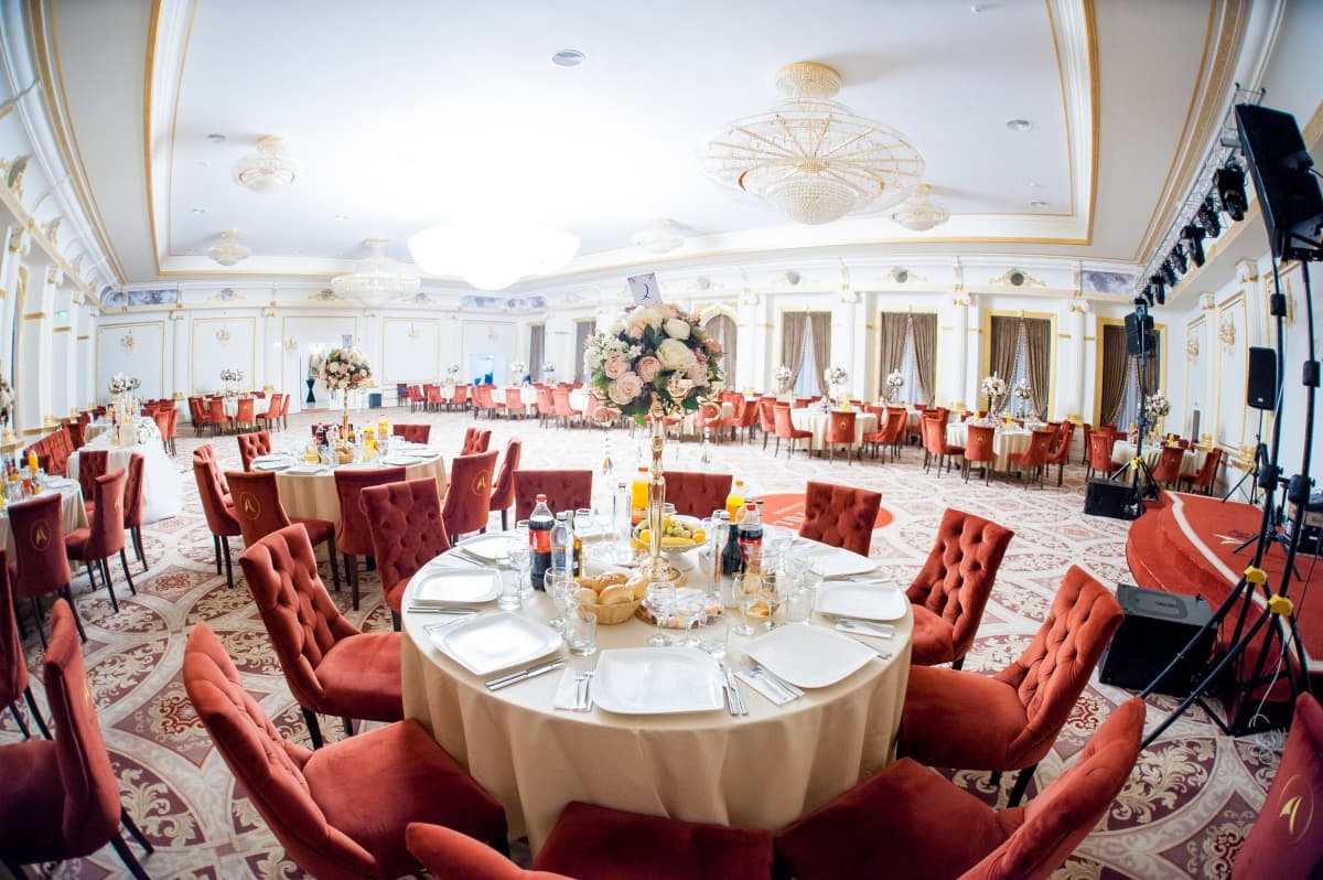 Alexanderman - locatie pentru nunti in Suceava