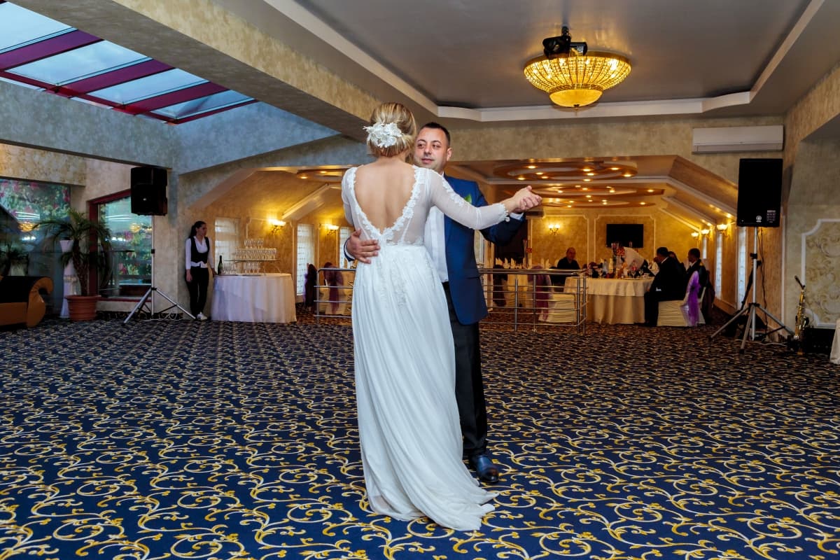 Restaurant President - locatie pentru nunti in Motru, Gorj