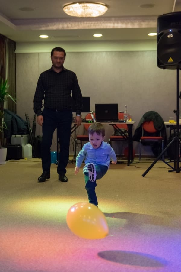 Fotografie de Eugen Elisei la Hotel Ambasador