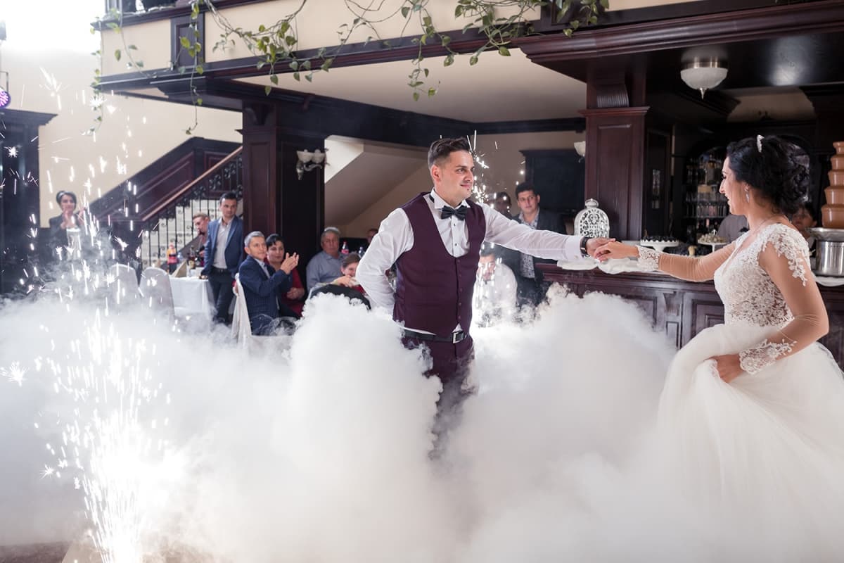 Restaurant Lacu Rosu - locatie pentru nunti in Lacu Roșu, Harghita