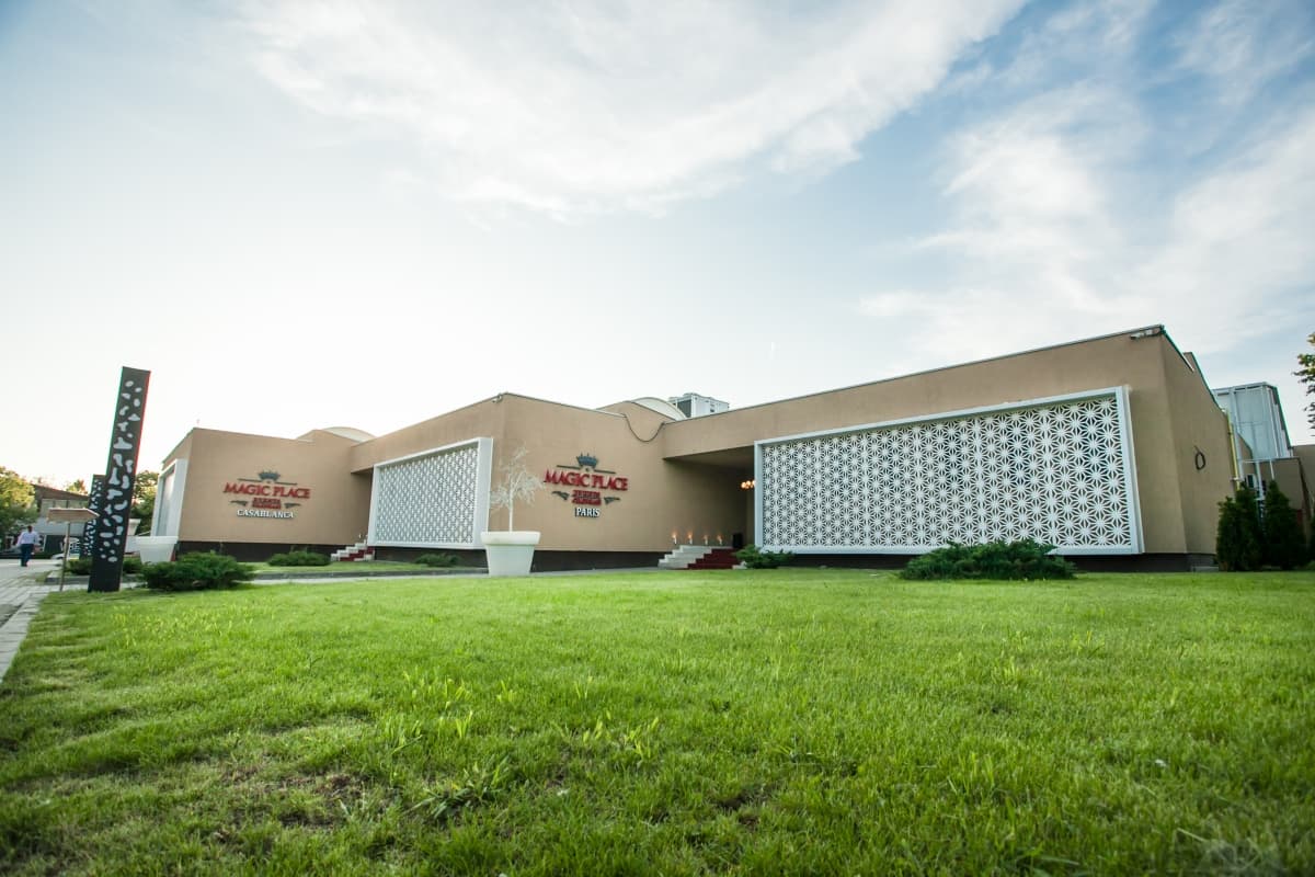 Magic Place Events - Grant - locatie pentru nunti in București, București