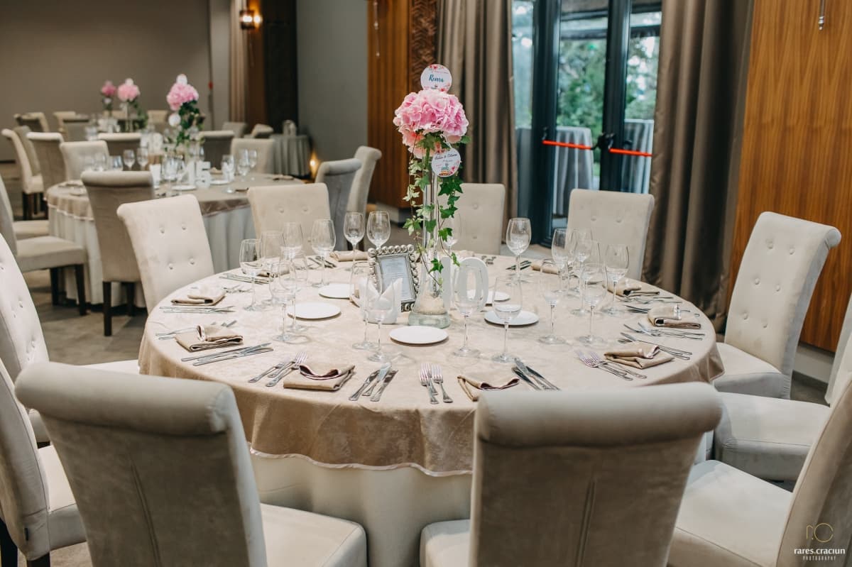 Pentagon Events - locatie pentru nunti in București, București