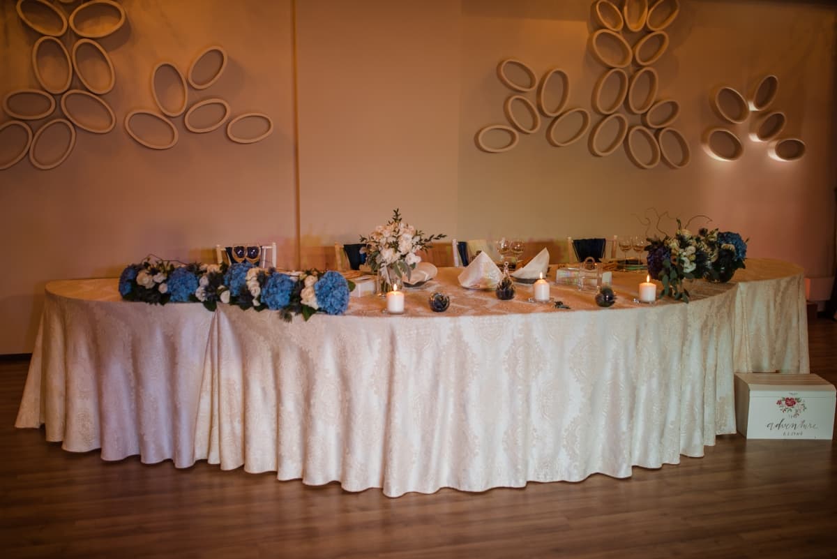 Restaurant Capitol - locatie pentru nunti in Slatina, Olt