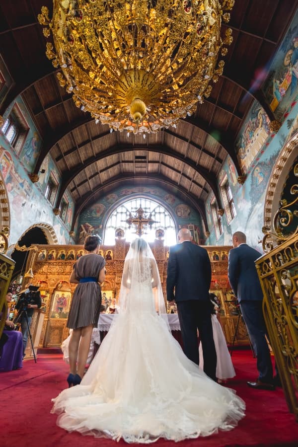 Fotografie de Florin Weddings la St John The Baptist Greek Orthodox Church
