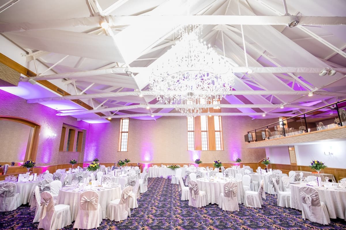 Fotografie de Gabriel Radoo la Crystal Palace Ballrooms