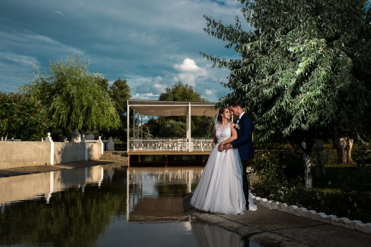 Restaurant Izabel - locatie pentru nunti in Poroschia, Teleorman