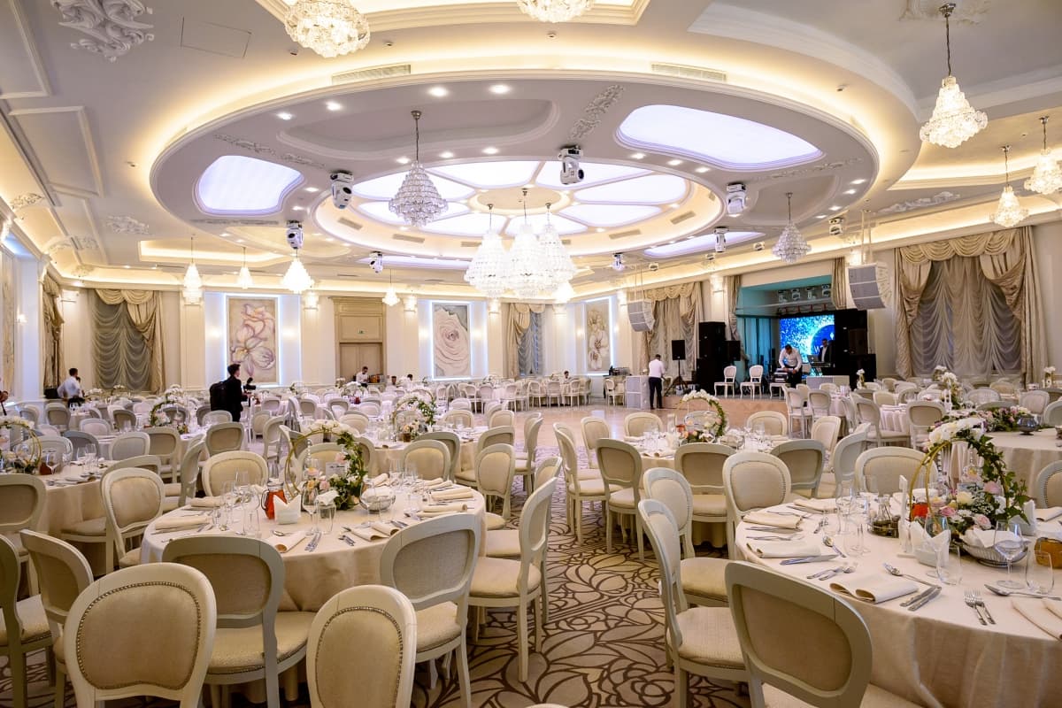 Fotografie de Norbert Gubincsik la Hotel Tresor