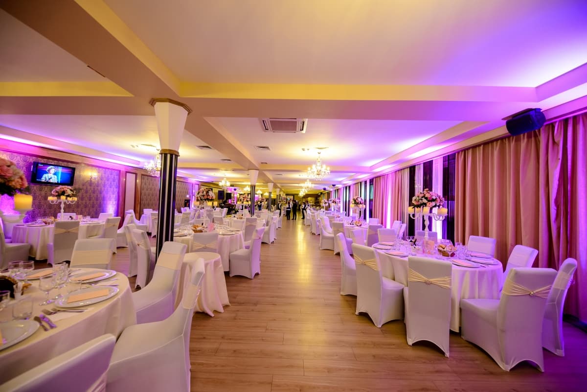 Fotografie de Norbert Gubincsik la Restaurant El Grande OK &amp; Wiener Haus