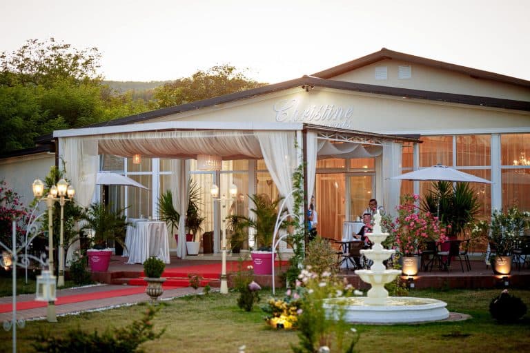 Fotografie de Mihai Dobrinescu la Christine Events