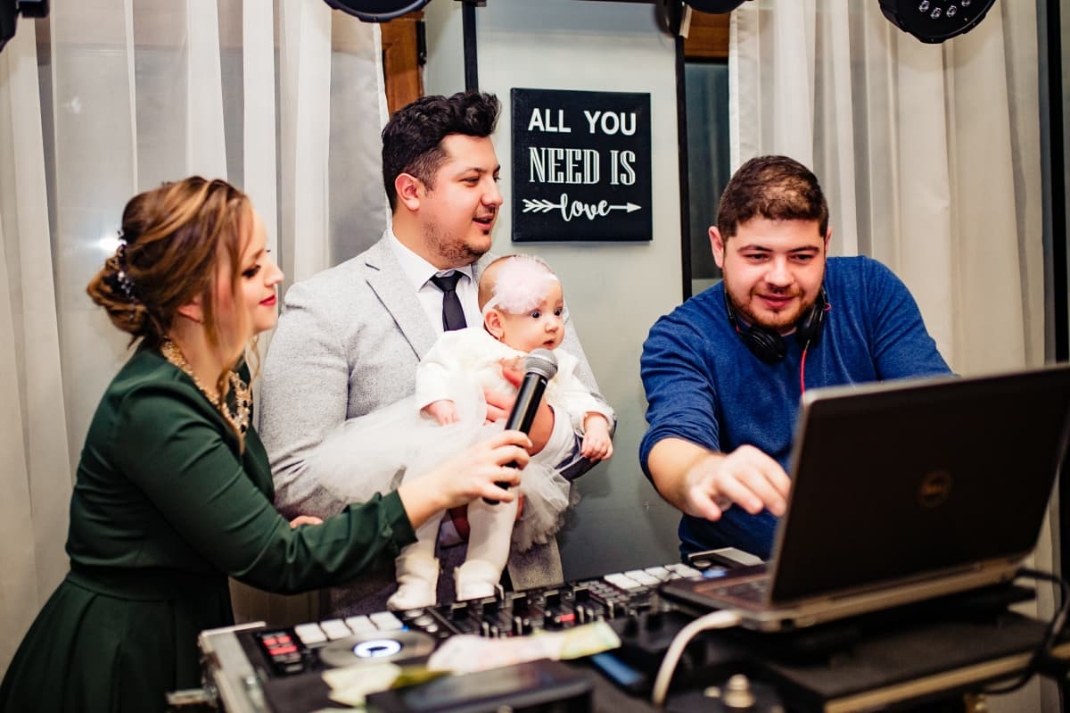 Fotografie de Radu Stelian la Zeppelin Bistro