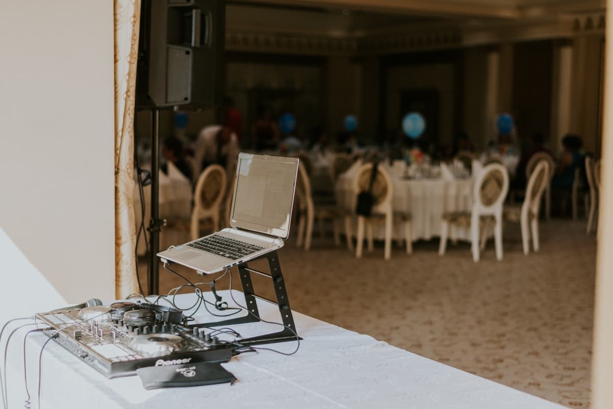 Restaurant Majestic  - locatie pentru nunti in Oradea, Bihor