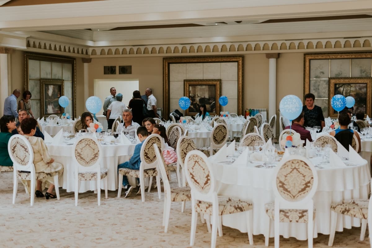 Fotografie de Ding Ding Photography la Restaurant Majestic 