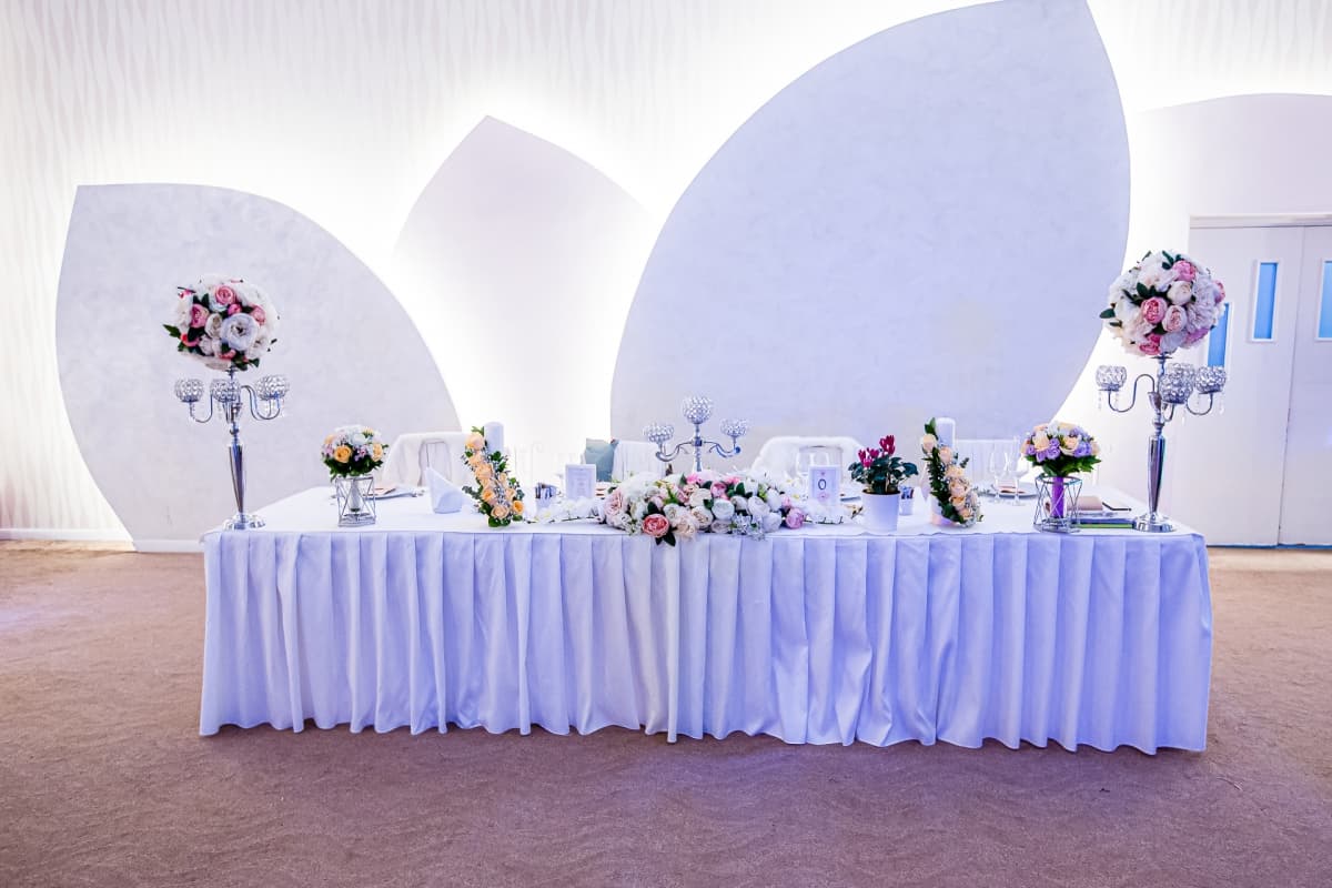 Fotografie de Mihai Zaharia Photography la Metropolitan Club &amp; Events