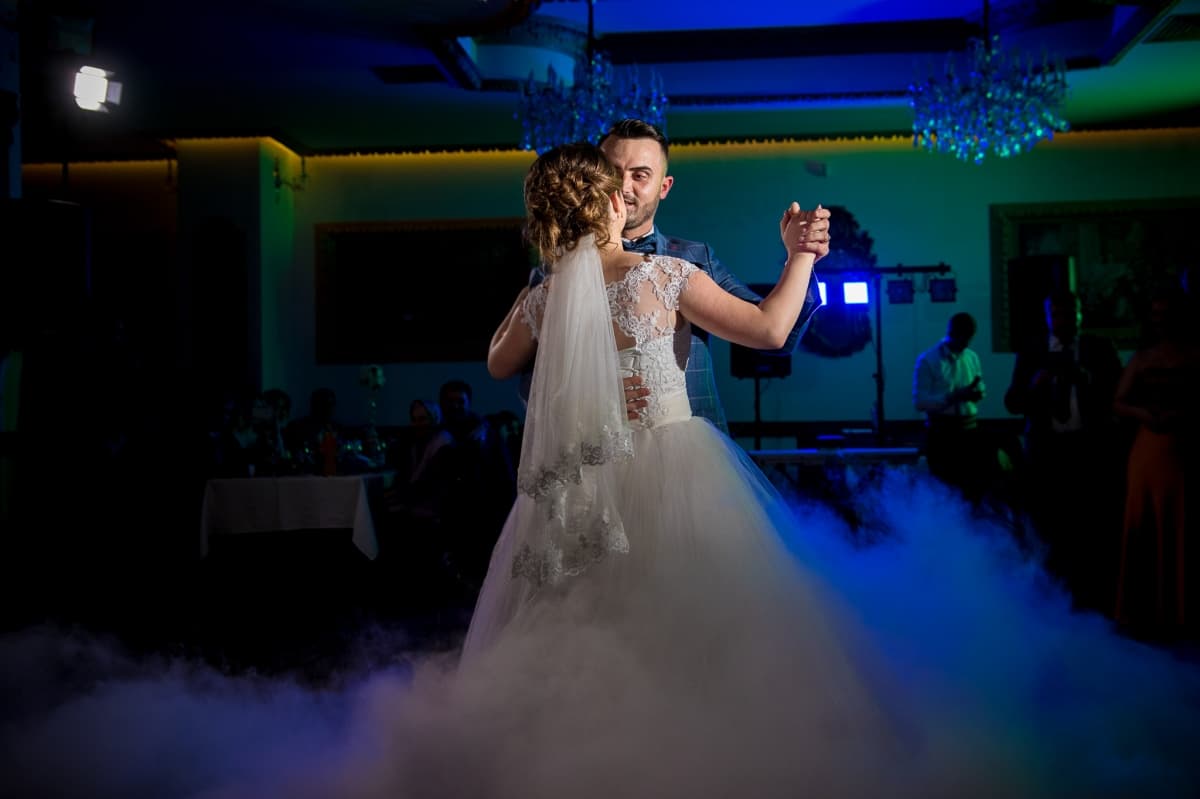 Restaurant Topolog  - locatie pentru nunti in Pitești, Argeș