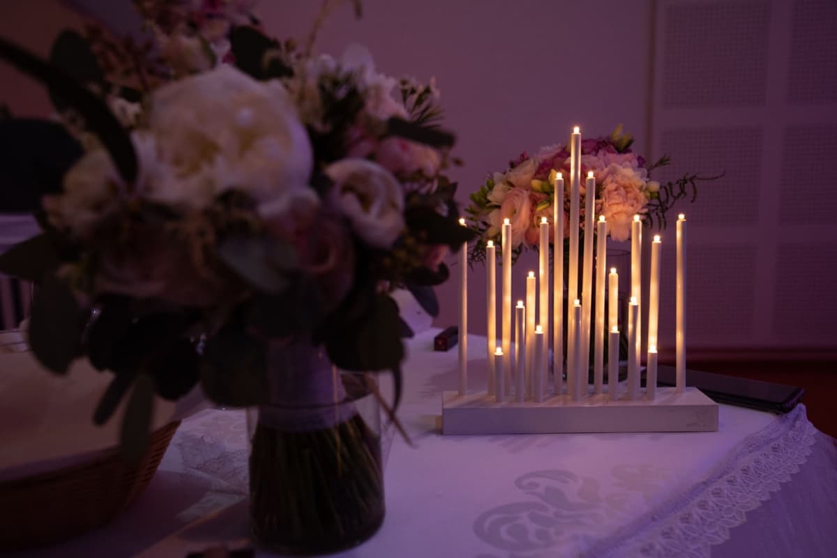 Fotografie de Lights and Tales la Classic Ballroom 