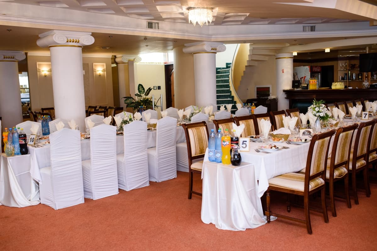 Fotografie de Nelutu Rosu la Hotel President