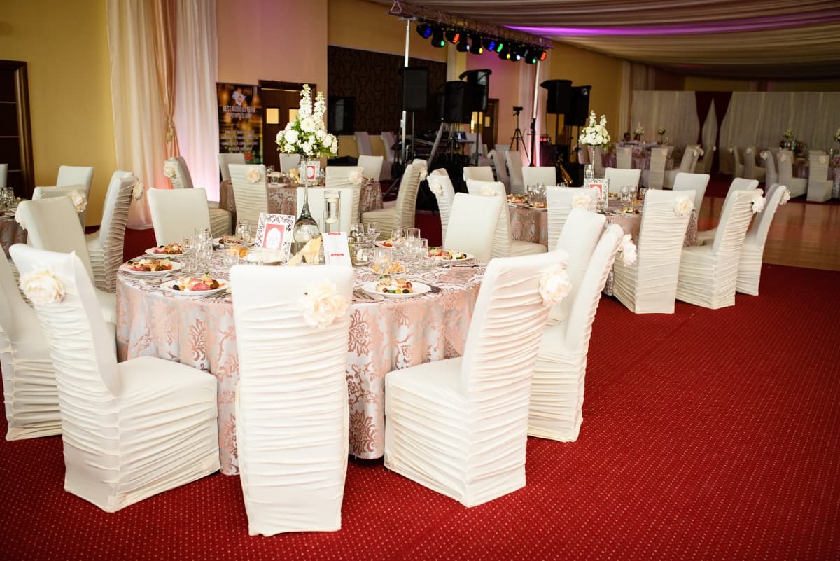 Fotografie de Nelutu Rosu la Salon Premiere