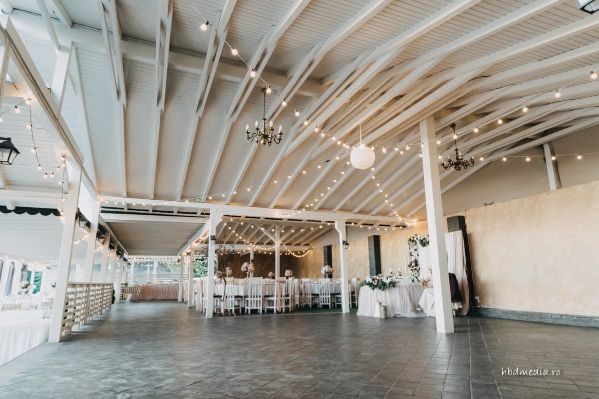 Pensiunea Cattaleya - locatie pentru nunti in Luizi-Călugăra, Bacău