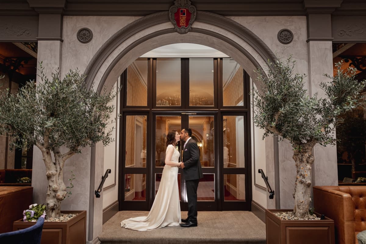 Fotografie de Florin Weddings la Oatlands Park Hotel