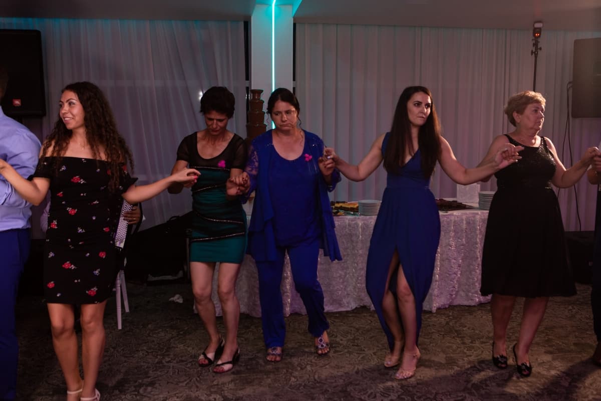 Fotografie de Nova Art Studio la Restaurant Dumbrava