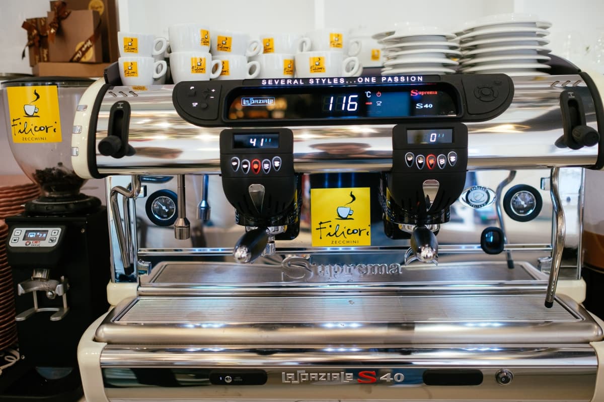 Mayore - locatie pentru nunti in Pitești, Argeș